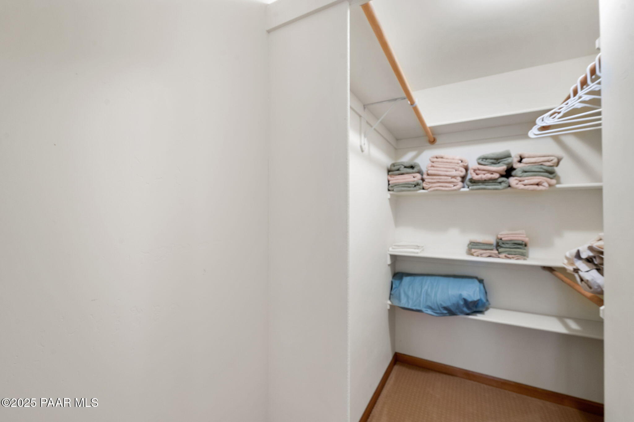 7480 South Prospector Lane Prescott, AZ 86303 - Photo 35 of 67 29-Primary Closet