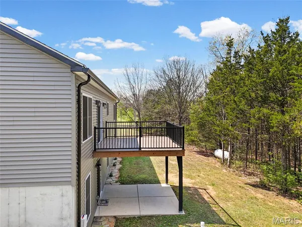 $425,000 | 3085 Flucom Road, De Soto, MO 63020