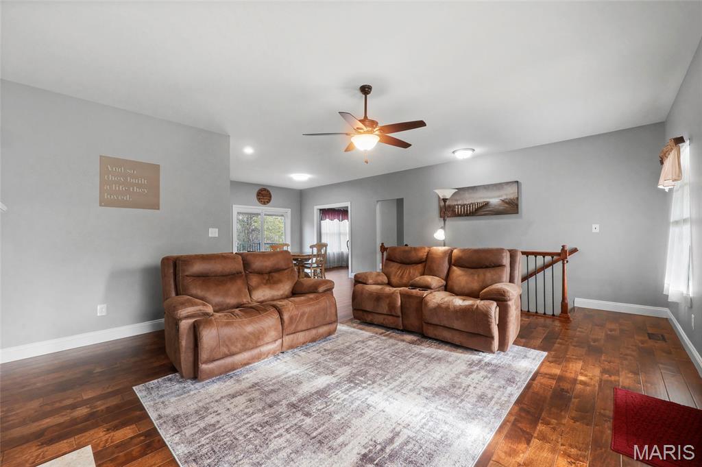 3085 Flucom Road De Soto, MO 63020 - Photo 9 of 70