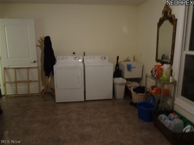 17386 Barnstable Road Middlefield, OH 44062 - Photo 17 of 23