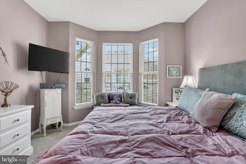 $759,900 | 618 Bellflower Road, Langhorne, PA 19047