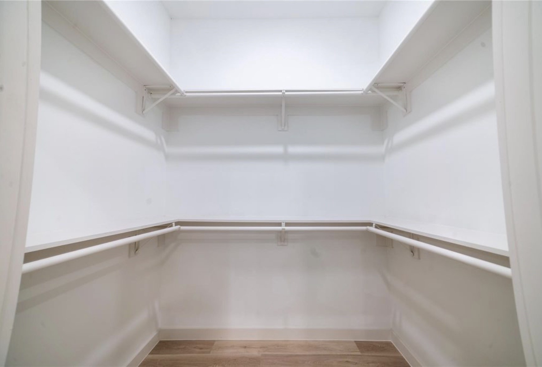 333 Delaware Street Houston, TX 77029 - Photo 8 of 11 Gallery Image 8