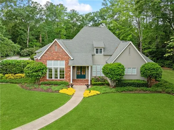 $822,500 | 17233 St Gertrude Drive, Covington, LA 70435