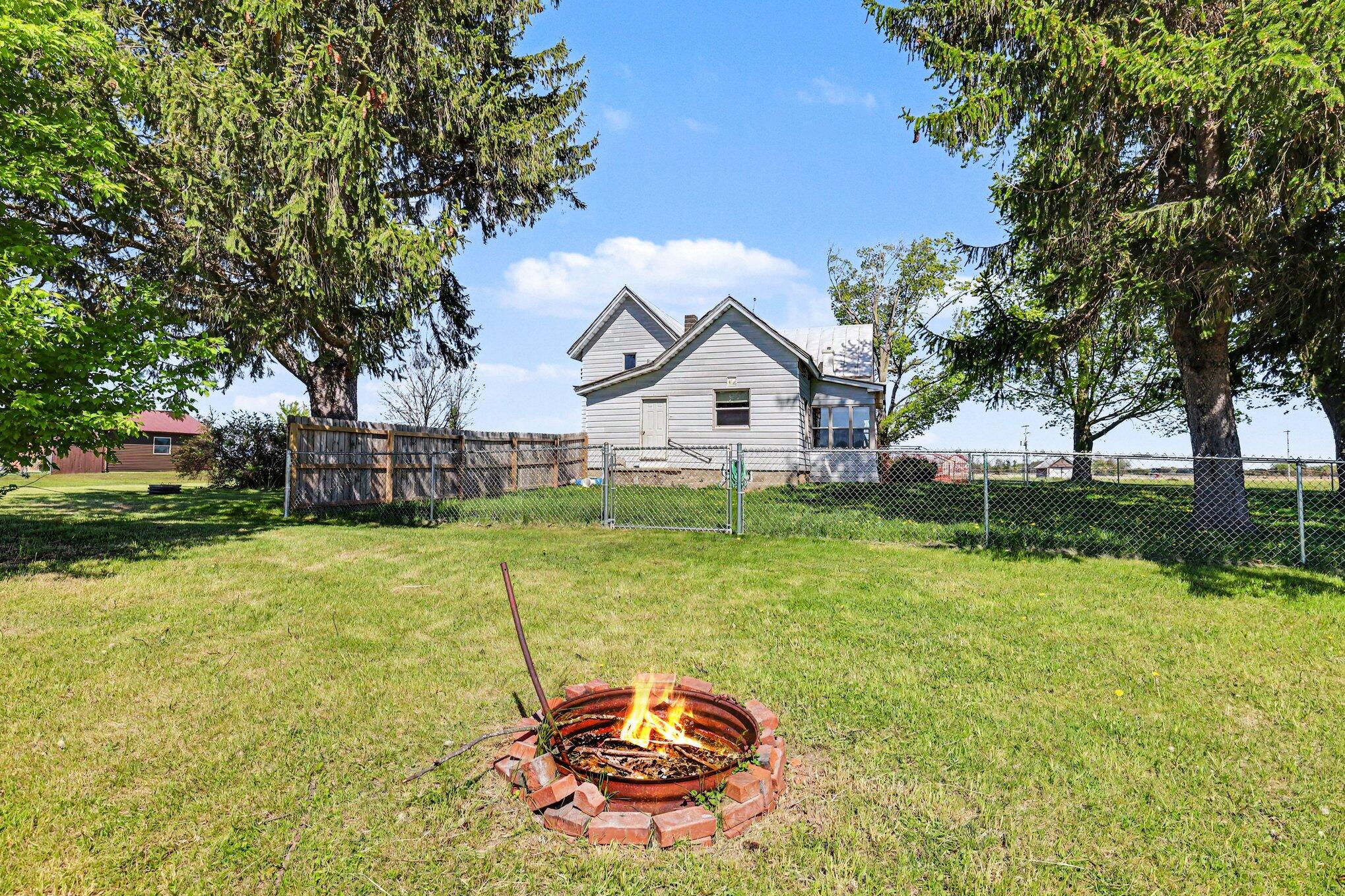 3304 South Greenville Road Greenville, MI 48838 - Photo 27 of 31 Backyard
