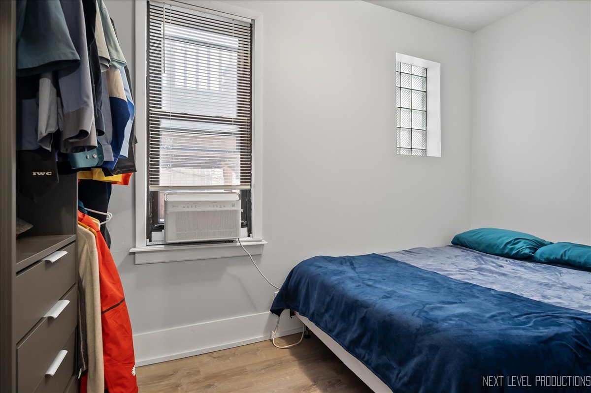 2142 West 18th Street Chicago, IL 60608 - Photo 2 of 5