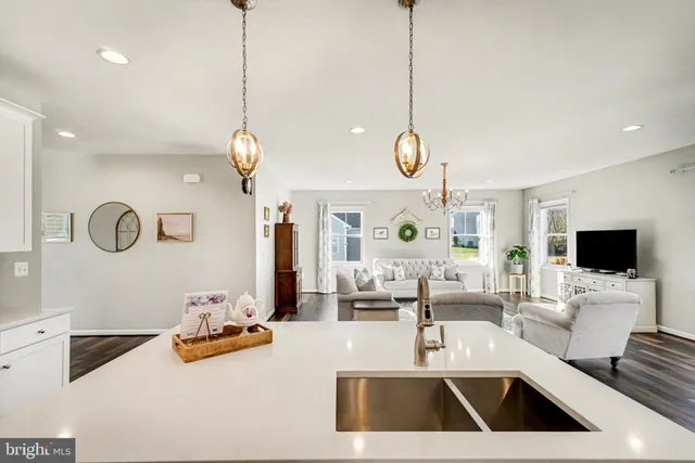 $750,000 | 209 Liberty Hall Drive, Fredericksburg, VA 22406