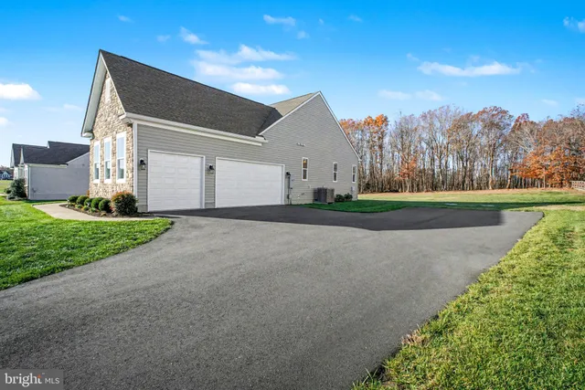 $750,000 | 209 Liberty Hall Drive, Fredericksburg, VA 22406
