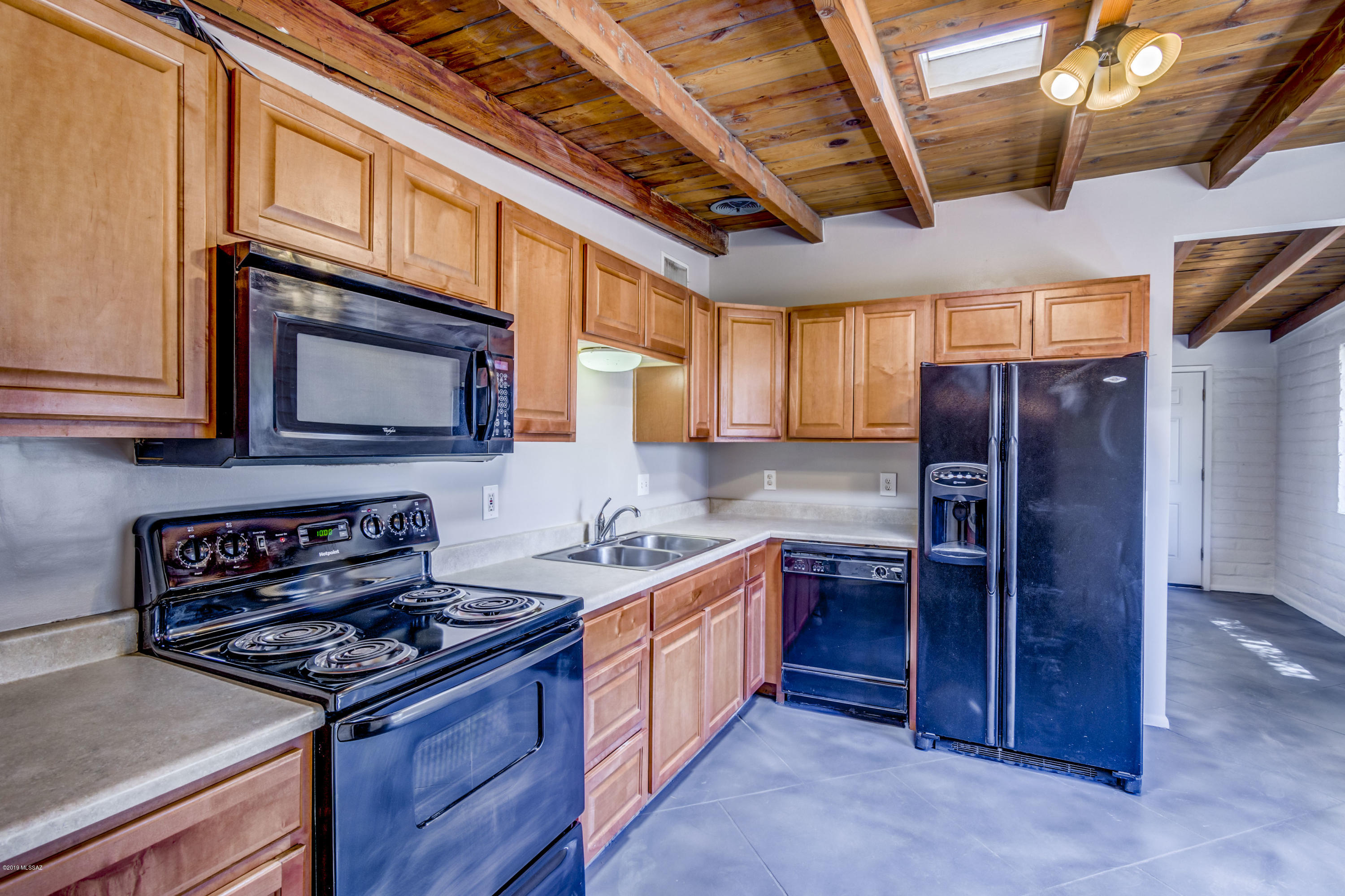 248 East Roger Road Tucson, AZ 85705 - Photo 6 of 17