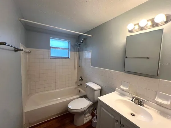 $1,200 | 9406 Eastfield Road, Unit C, Thonotosassa, FL 33592