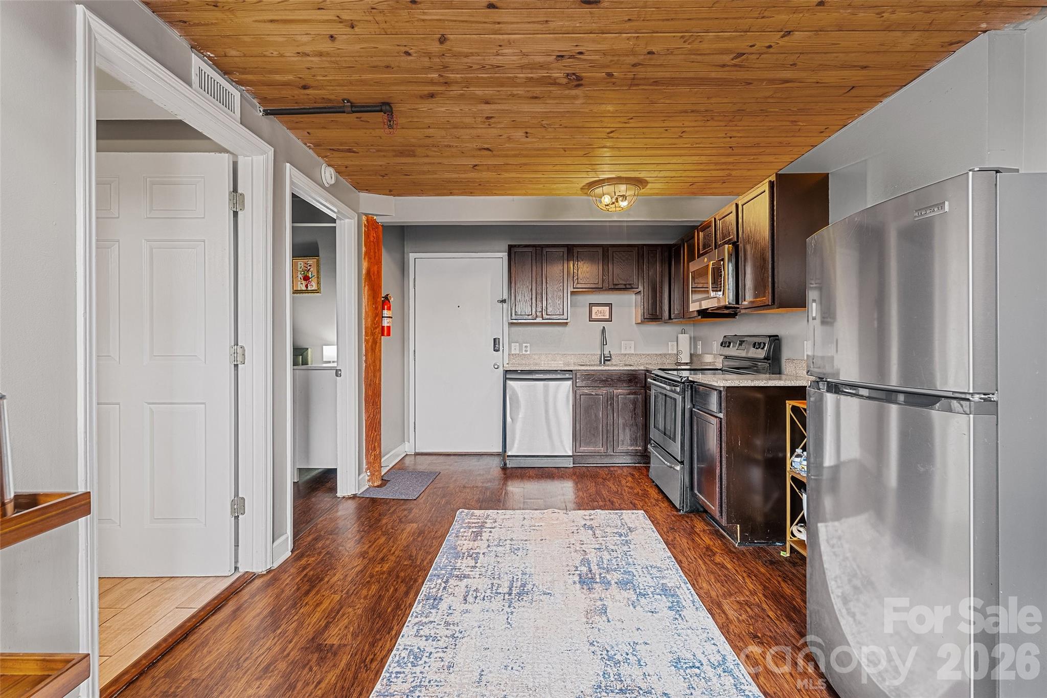 201 South Hoskins Road, Unit 230 Charlotte, NC 28208 - Photo 2 of 48