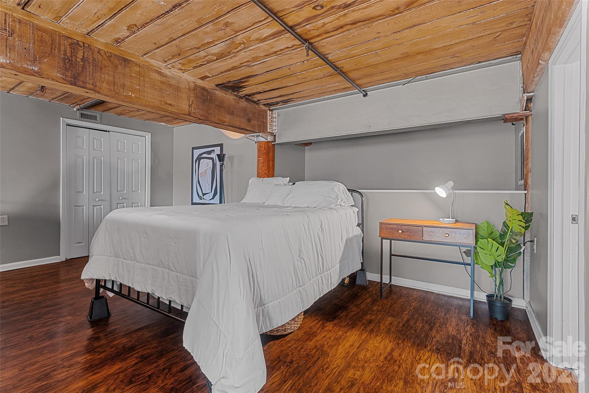 201 South Hoskins Road, Unit 230 Charlotte, NC 28208 - Photo 24 of 48