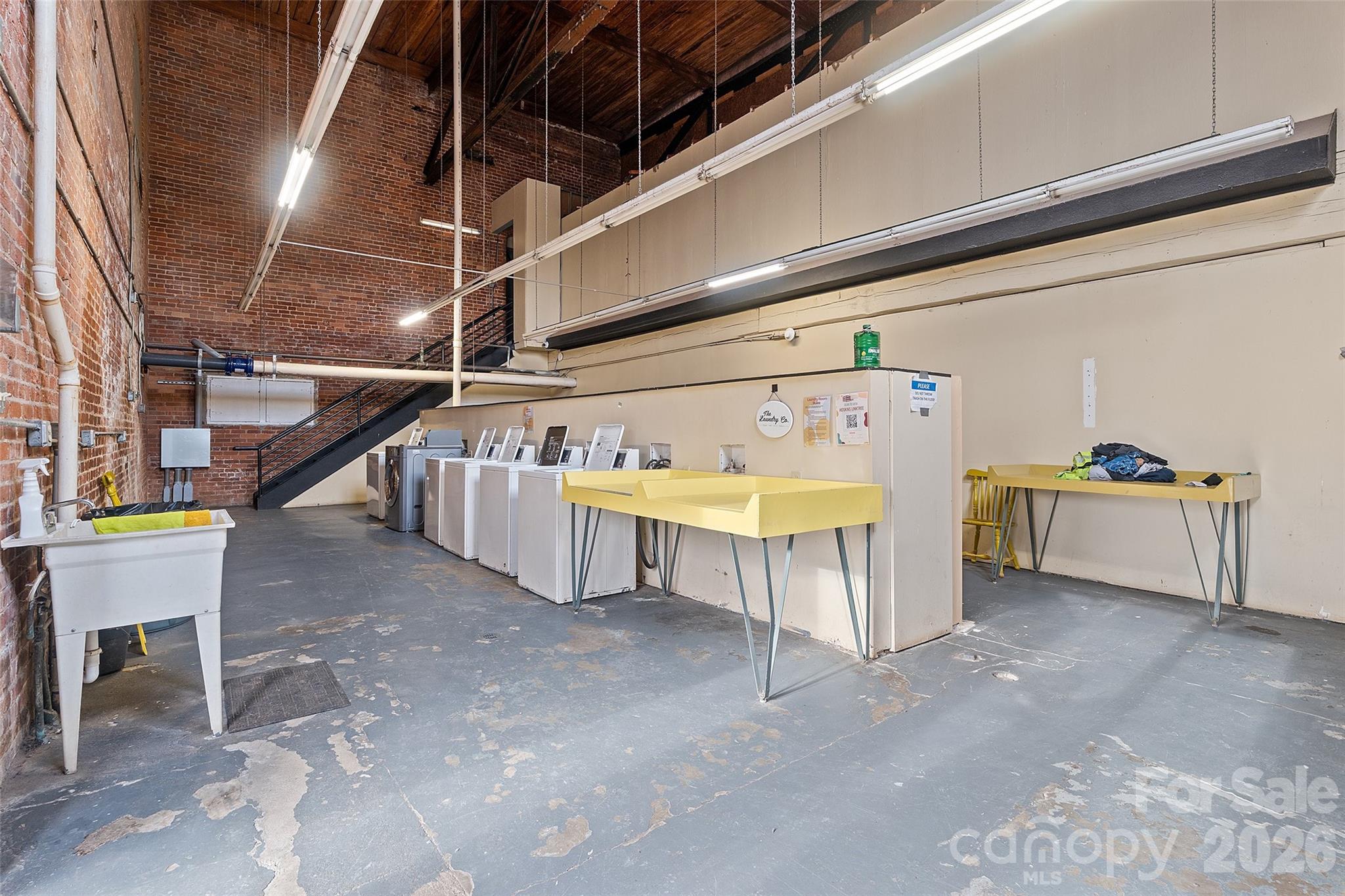 201 South Hoskins Road, Unit 230 Charlotte, NC 28208 - Photo 30 of 48