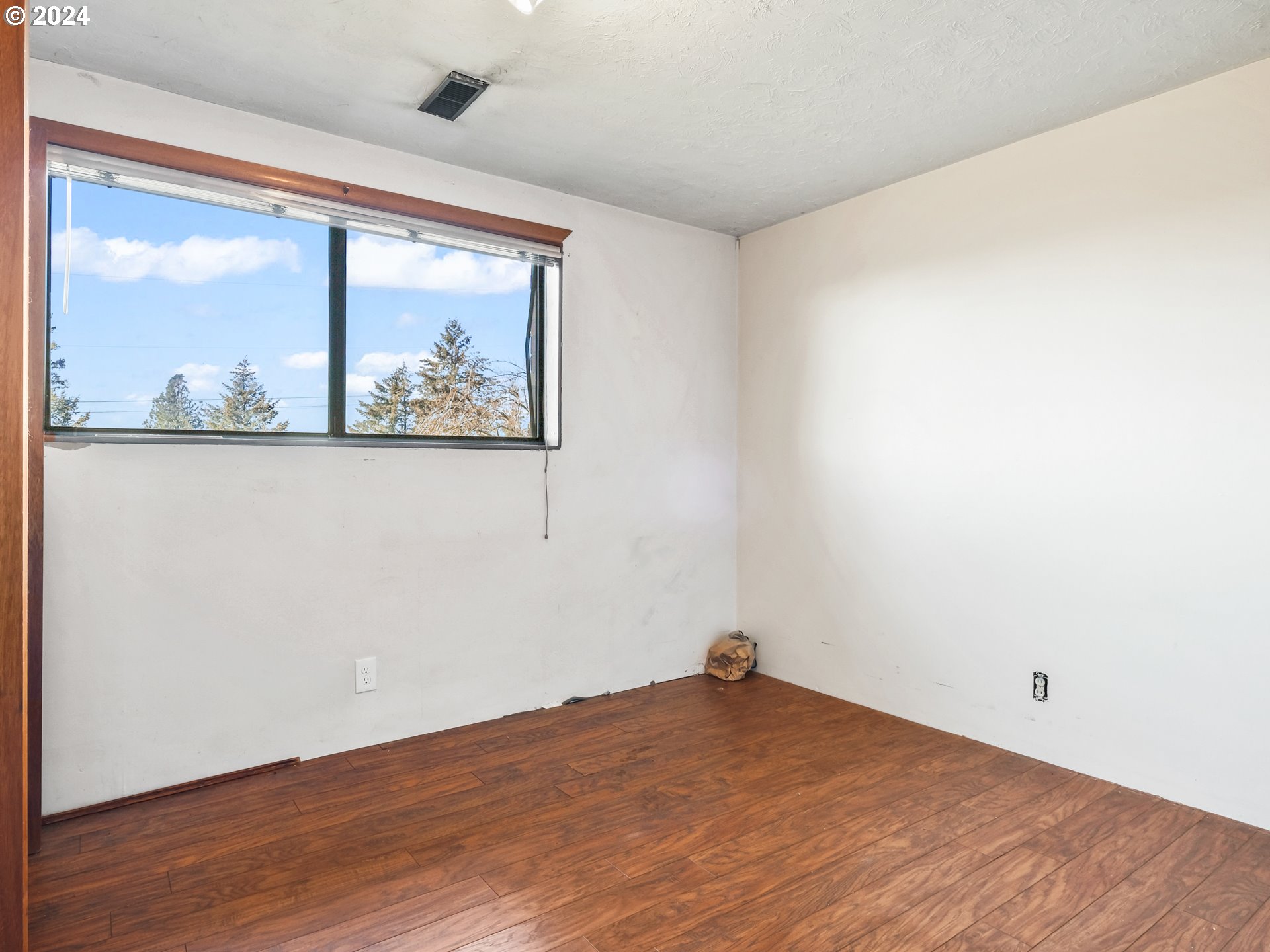 9410 Southeast Idleman Road Happy Valley, OR 97086 - Photo 16 of 28 Gallery Image 16