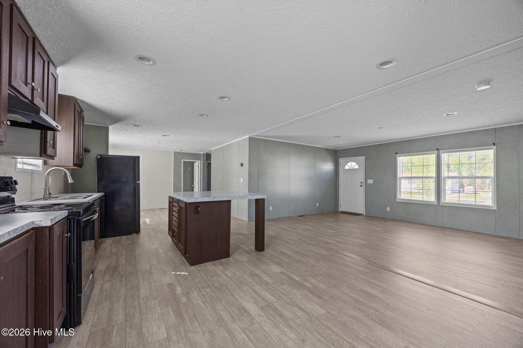 994 Merrimon Road Beaufort, NC 28516 - Photo 8 of 25 Kitchen