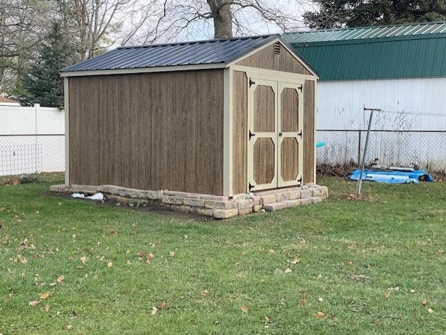 300 North Coldwater Street Fremont, IN 46737 - Photo 1 of 31