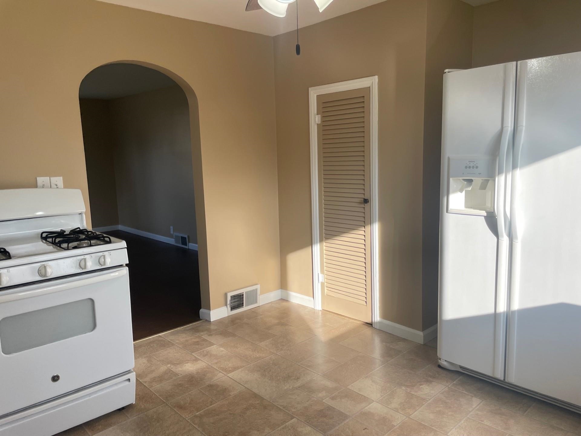 300 North Coldwater Street Fremont, IN 46737 - Photo 14 of 31