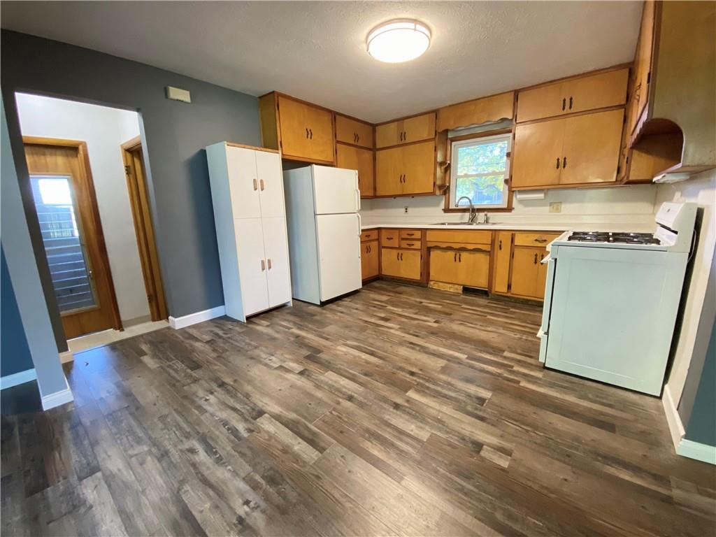 2207 Rosedale Drive Indianapolis, IN 46227 - Photo 10 of 26 Gallery Image 10