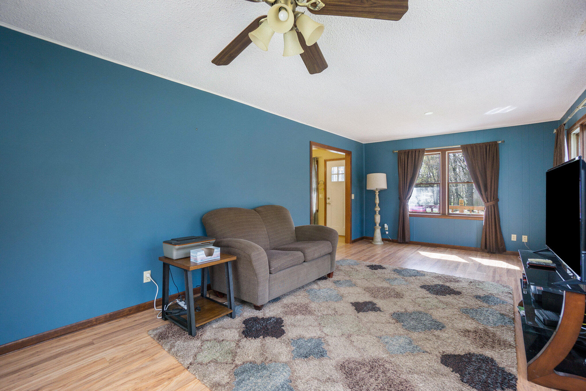 14661 Kane Road Plainwell, MI 49080 - Photo 3 of 25 Living room