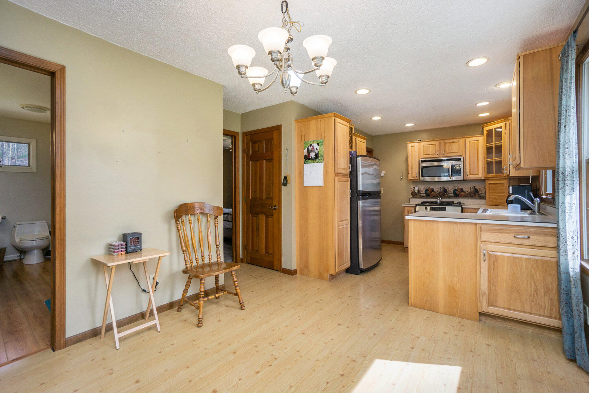 14661 Kane Road Plainwell, MI 49080 - Photo 4 of 25 Dining