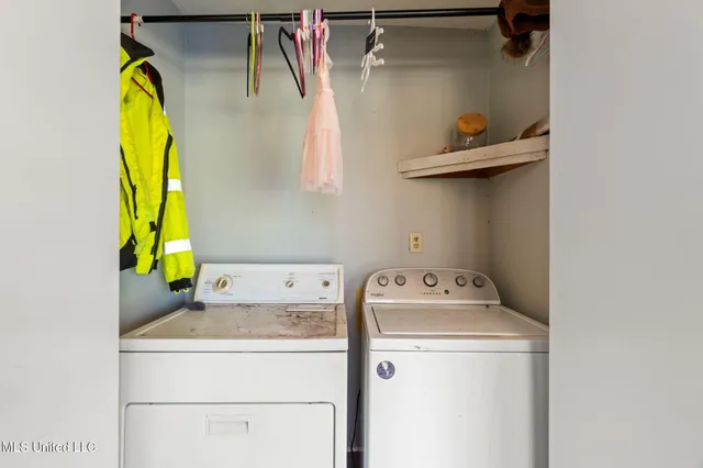 $170,000 | 14004 Ann Road, Moss Point, MS 39562