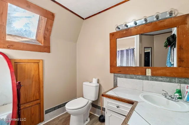 $170,000 | 14004 Ann Road, Moss Point, MS 39562