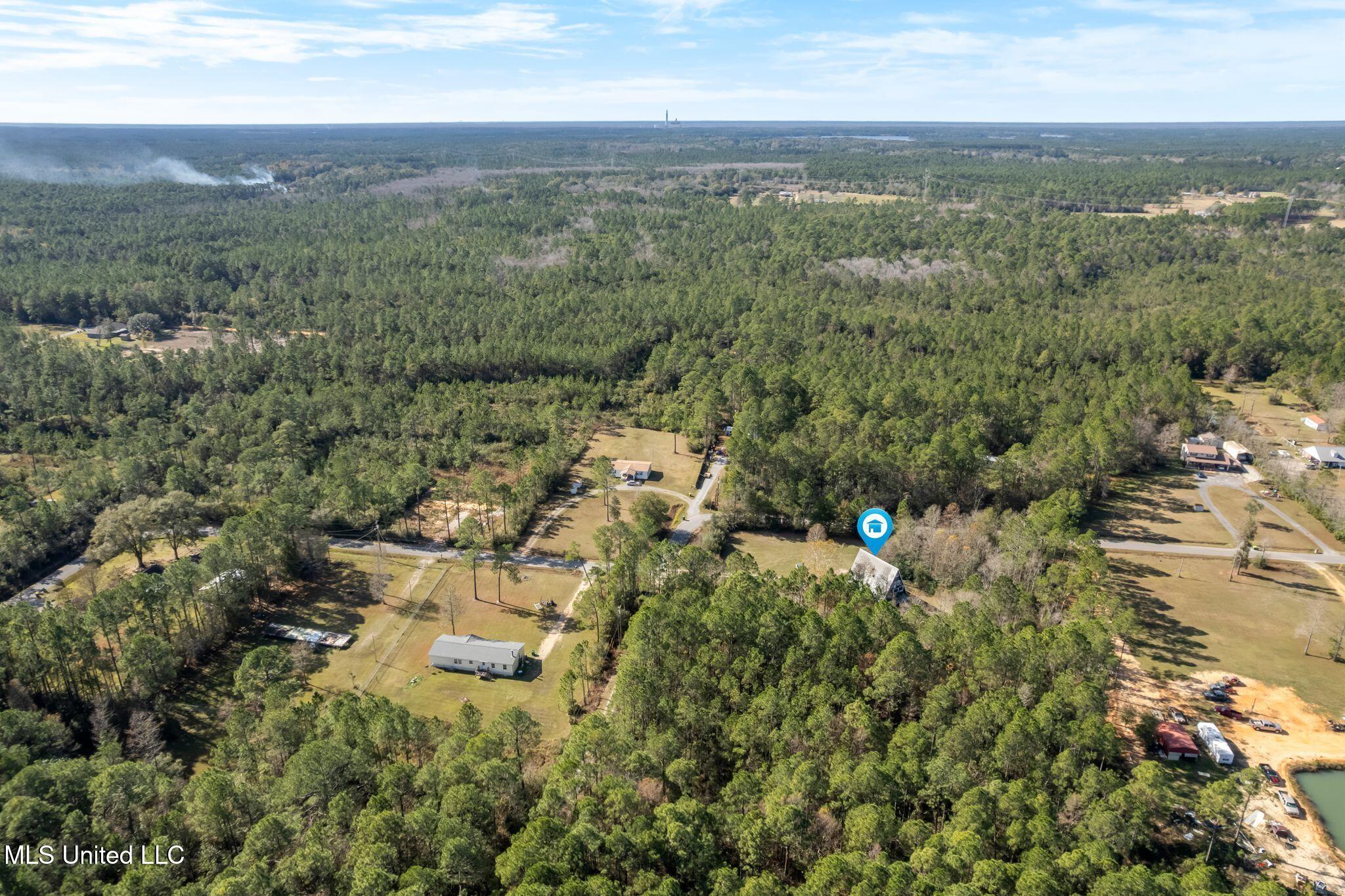 14004 Ann Road Moss Point, MS 39562 - Photo 39 of 41 14004_Ann_Rd-39