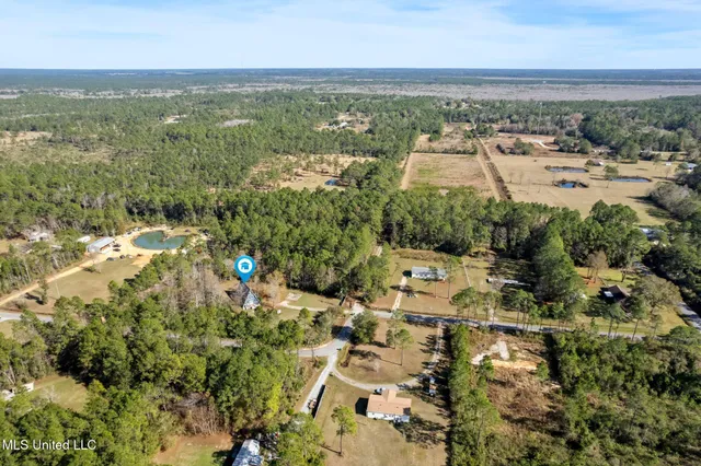 $170,000 | 14004 Ann Road, Moss Point, MS 39562