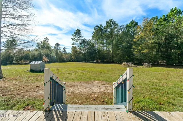 $170,000 | 14004 Ann Road, Moss Point, MS 39562