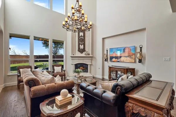 $999,800 | 6808 St Phils Street, Frisco, TX 75035