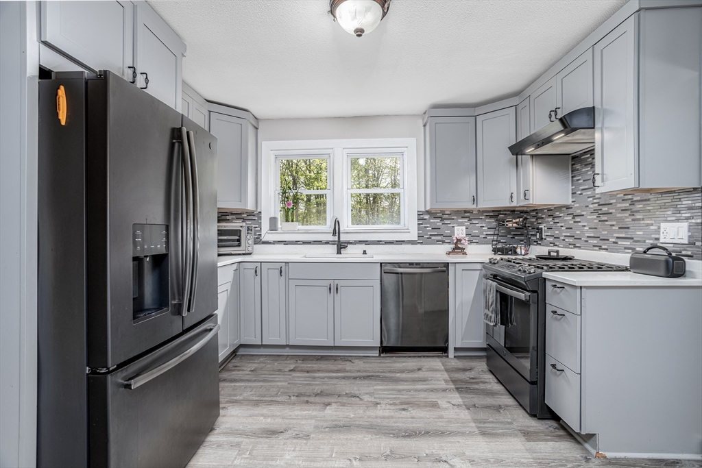 54 Town Farm Road Winchendon, MA 01475 - Photo 5 of 31 Gallery Image 5