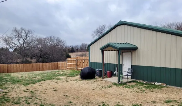 $1,575 | 1583 Cr-4757, Boyd, TX 76023