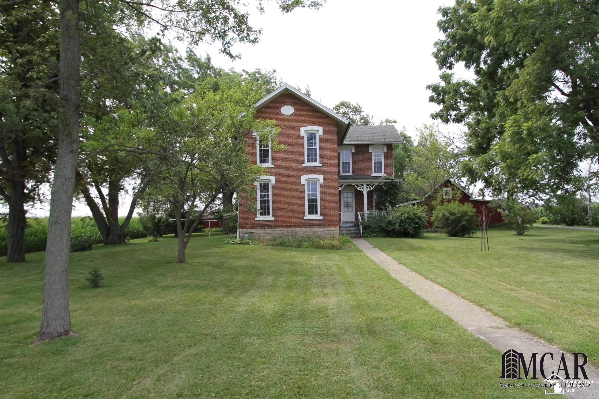309 East Dean Road Temperance, MI 48182 - Photo 3 of 35