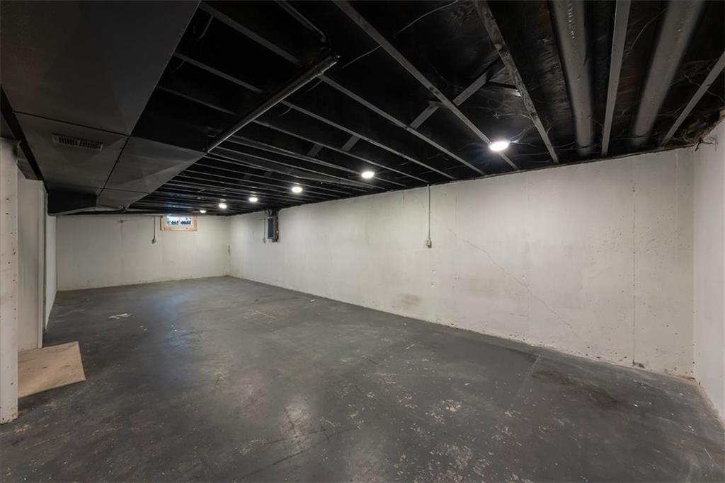 3636 Southwest Crane Road Lee's Summit, MO 64082 - Photo 18 of 27