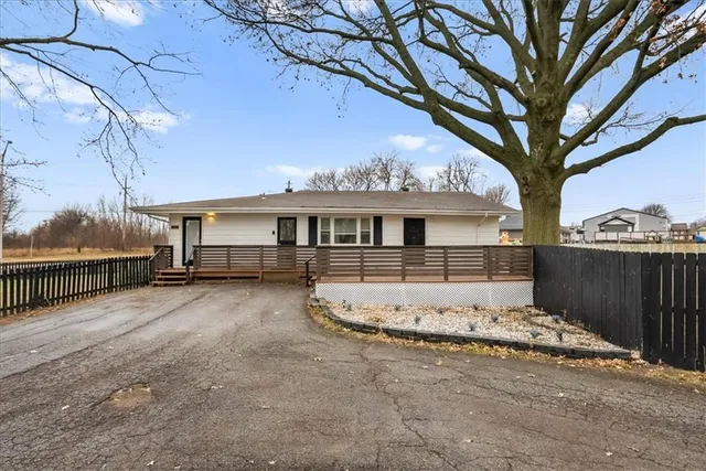 $435,000 | 3636 Southwest Crane Road, Lee's Summit, MO 64082