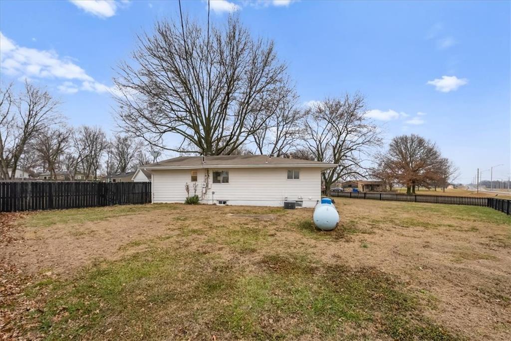 3636 Southwest Crane Road Lee's Summit, MO 64082 - Photo 23 of 27