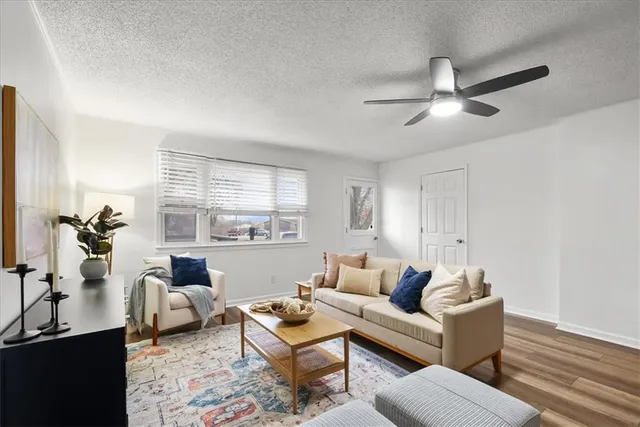 $435,000 | 3636 Southwest Crane Road, Lee's Summit, MO 64082