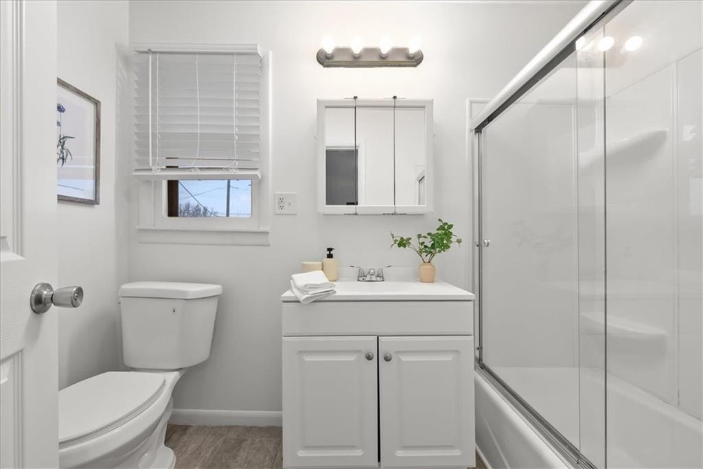 3636 Southwest Crane Road Lee's Summit, MO 64082 - Photo 8 of 27