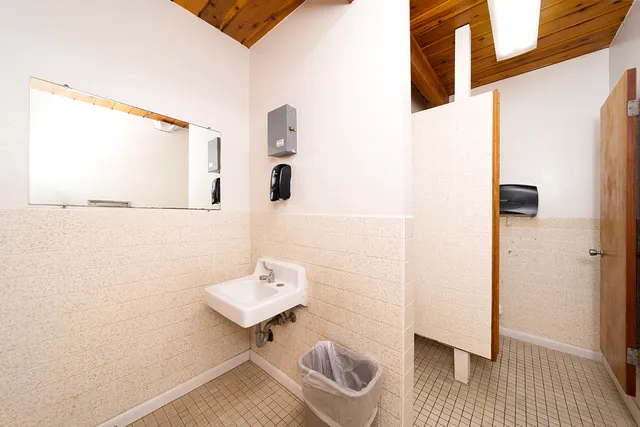 $189,000 | 688 Kinoole Street, Unit 209, Hilo, HI 96720