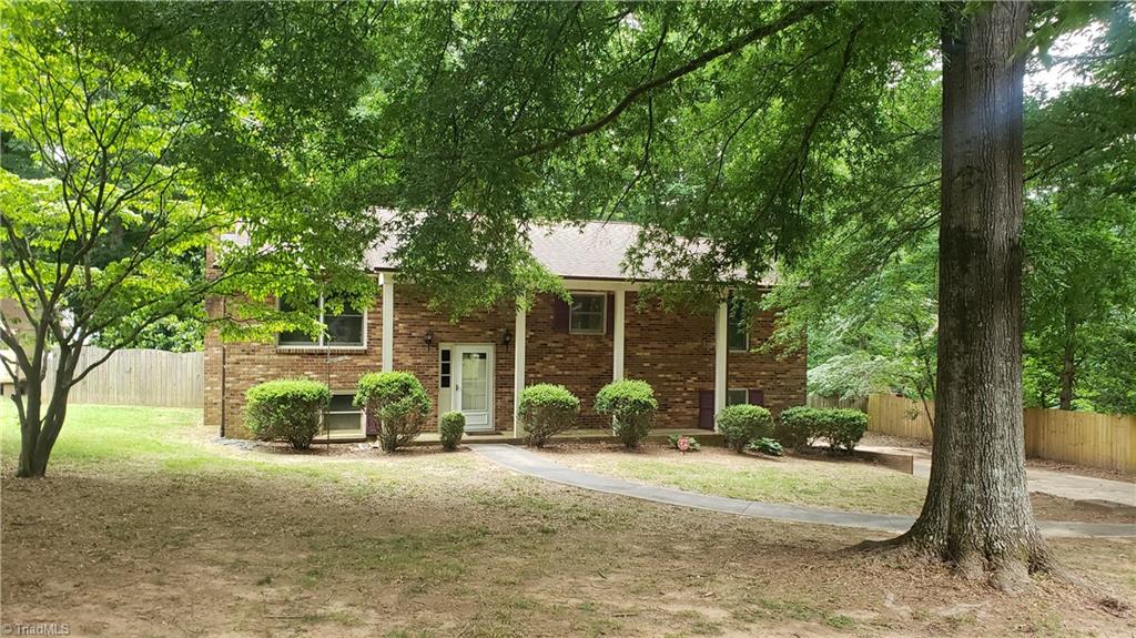 5339 Mapleton Street Clemmons, NC 27012 - Photo 1 of 11 Gallery Image 1
