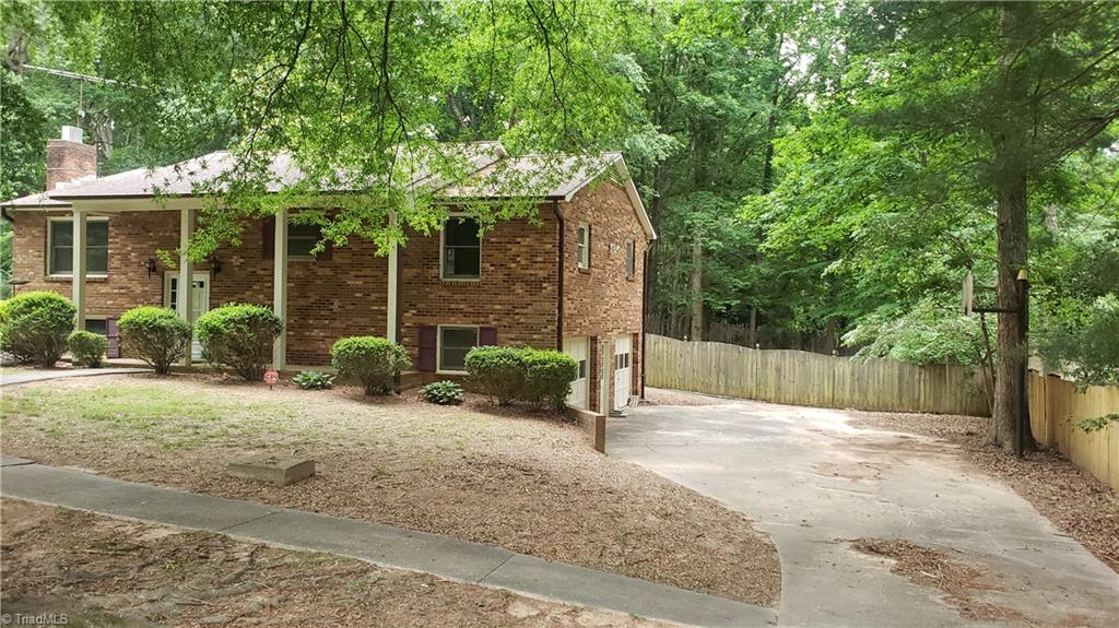 5339 Mapleton Street Clemmons, NC 27012 - Photo 2 of 11 Gallery Image 2