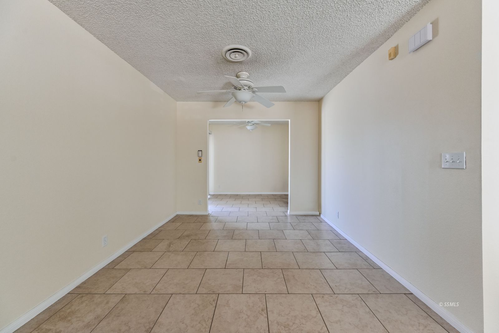 1123 Randall Street Ridgecrest, CA 93555 - Photo 11 of 28