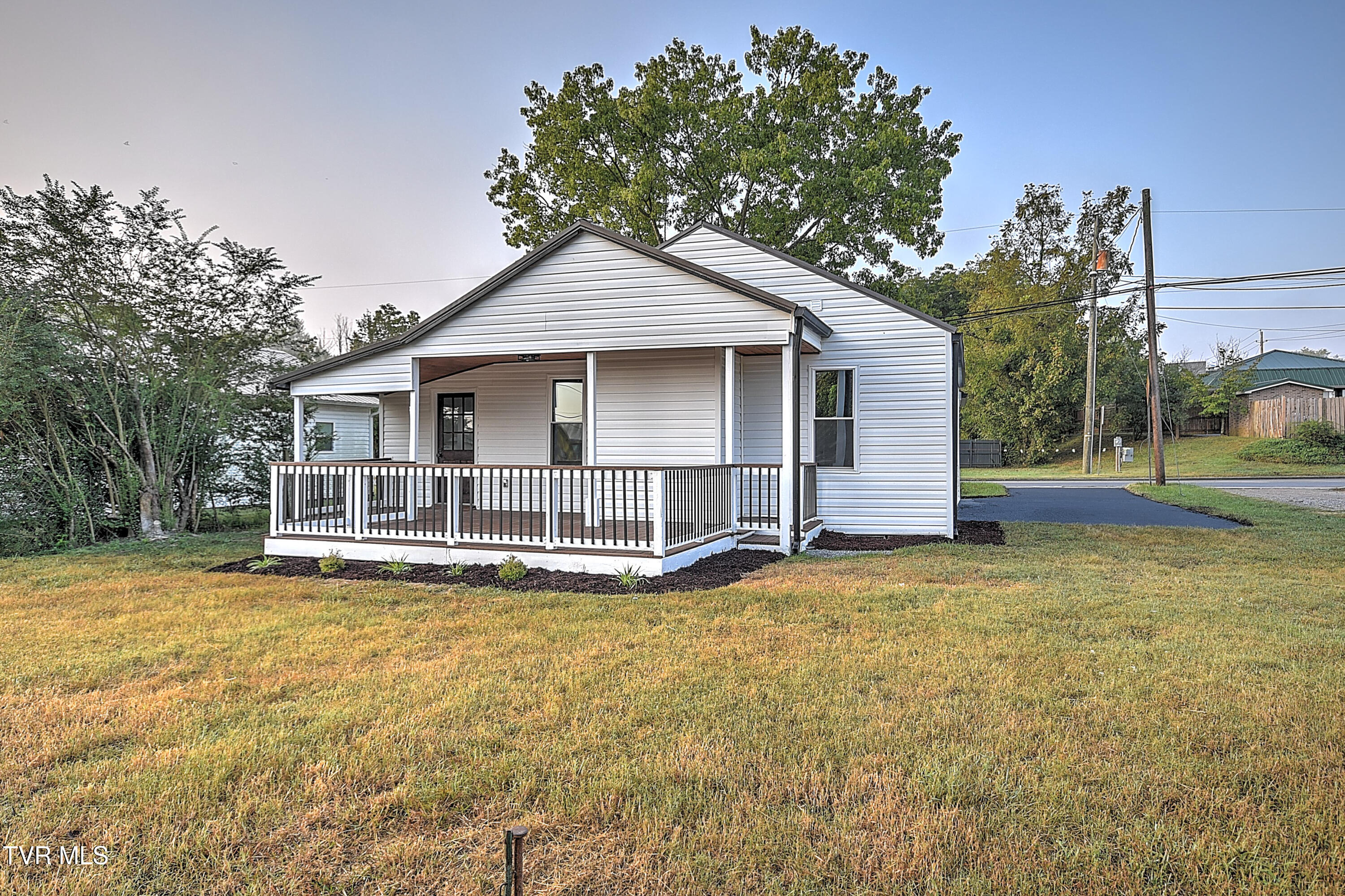 115 Shady View Road Kingsport, TN 37660 - Photo 33 of 37 34-print-115 Shady View CP-33