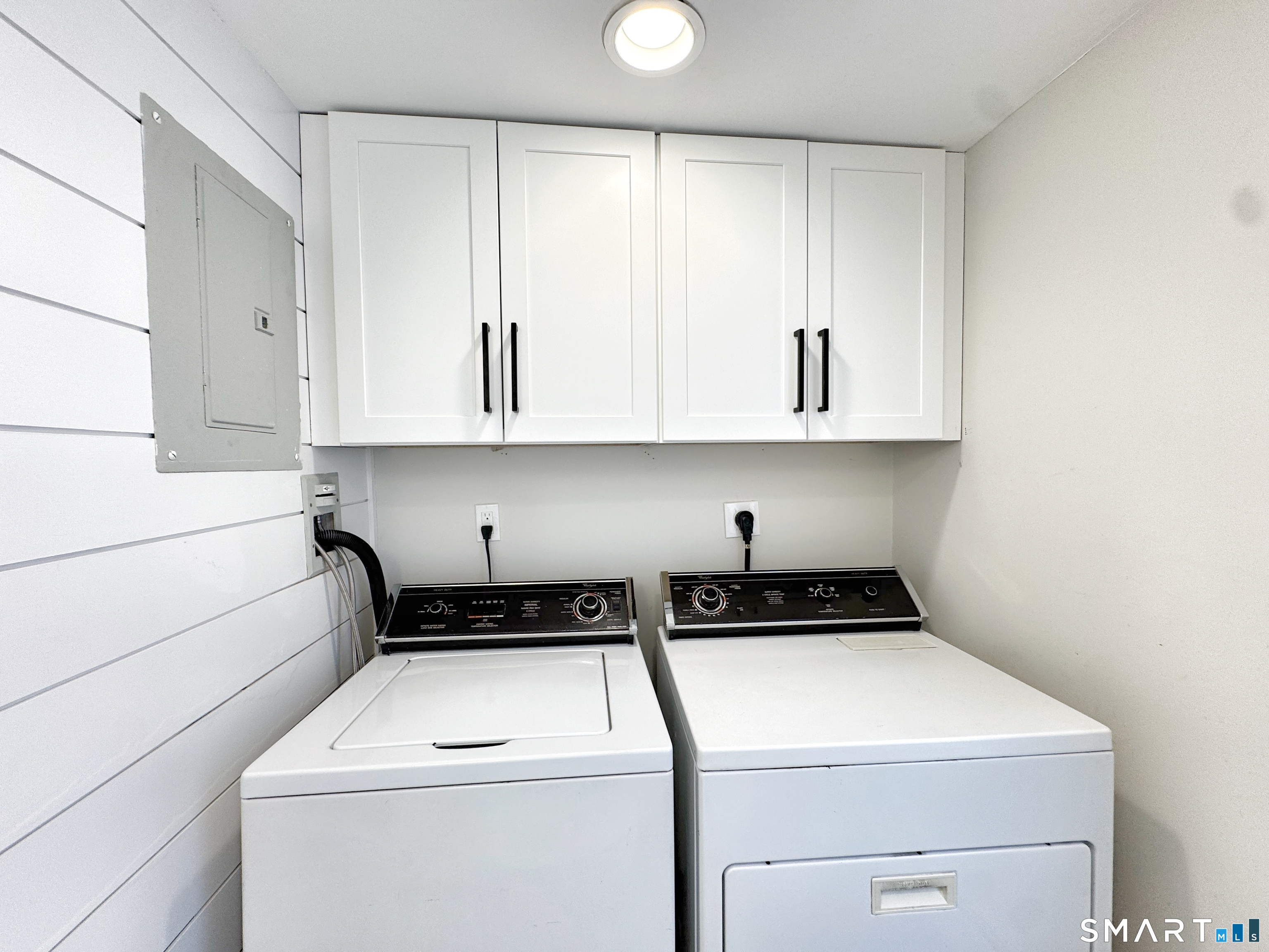 112 Georgetown Road Weston, CT 06883 - Photo 17 of 23