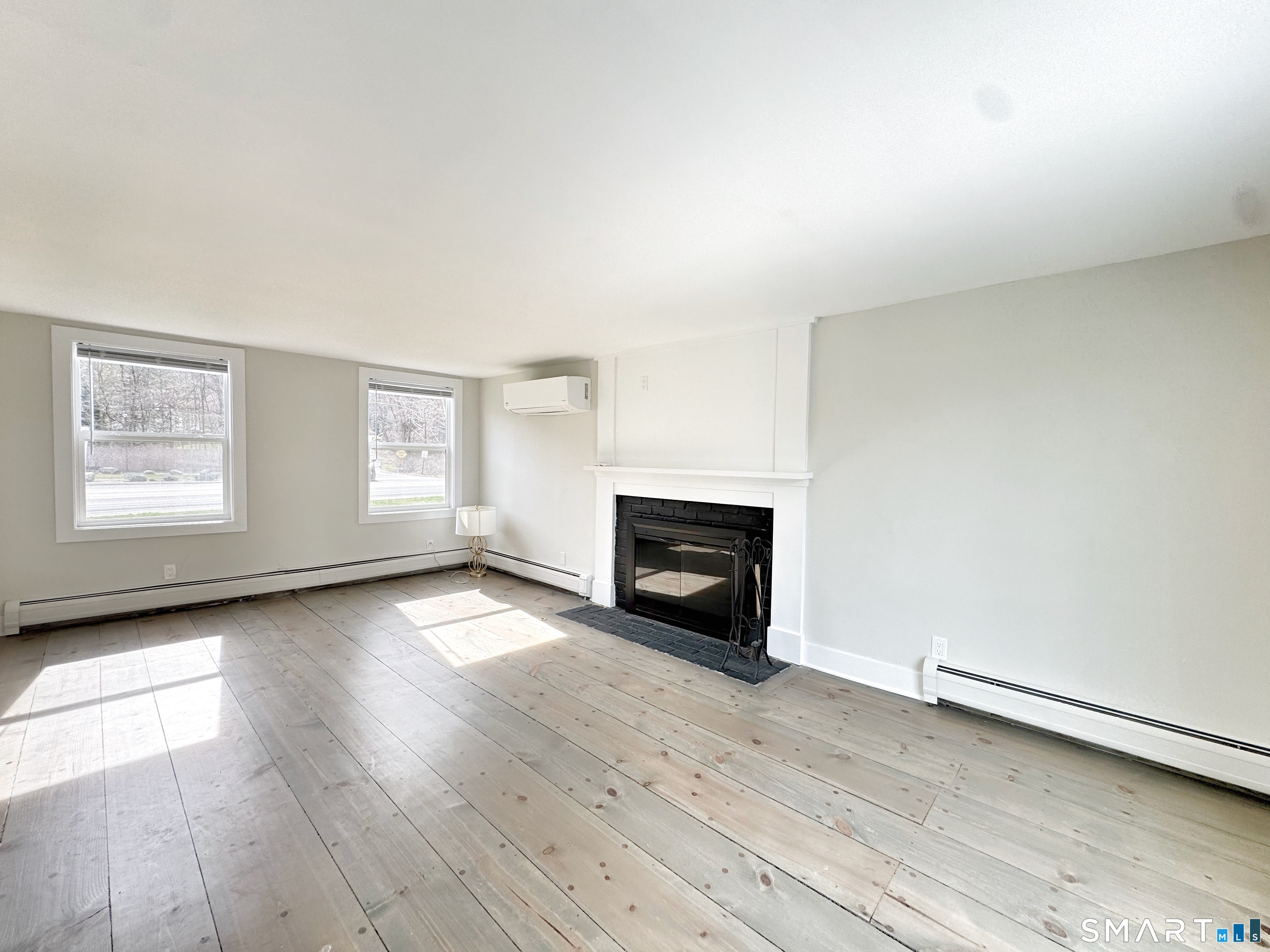 112 Georgetown Road Weston, CT 06883 - Photo 6 of 23