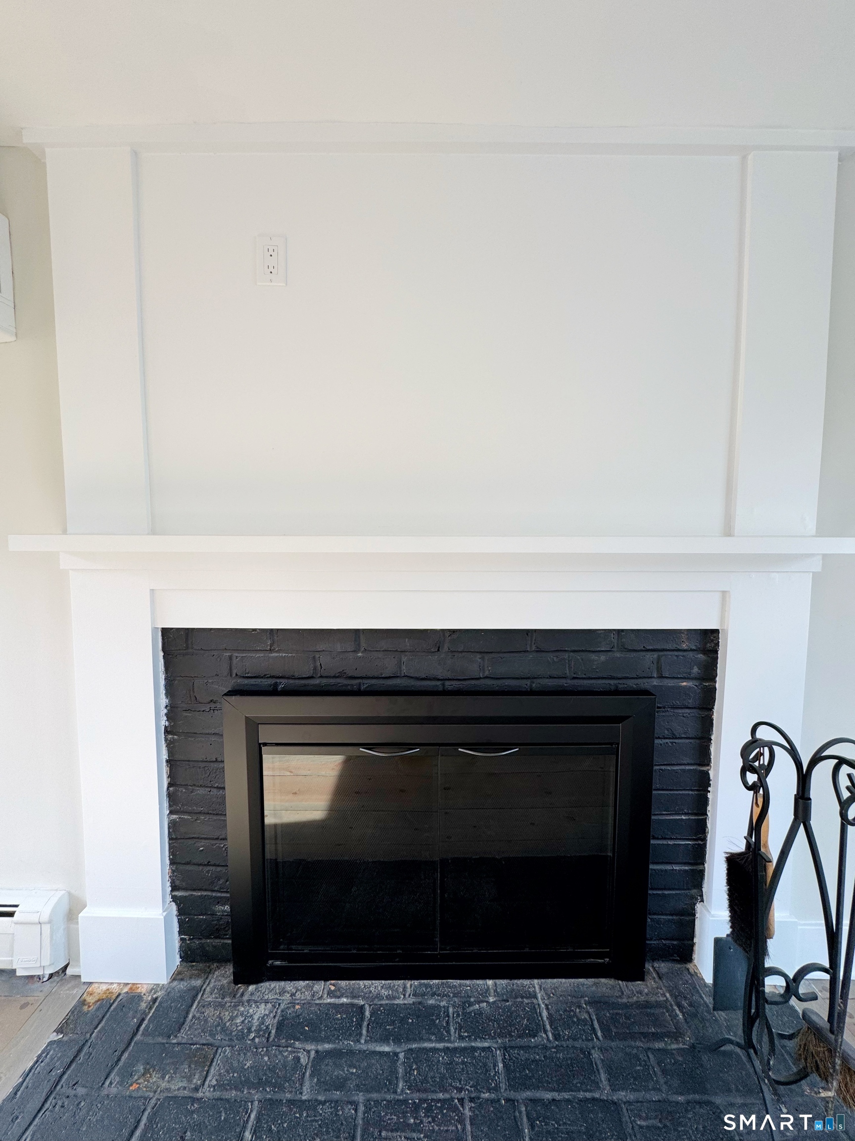 112 Georgetown Road Weston, CT 06883 - Photo 7 of 23
