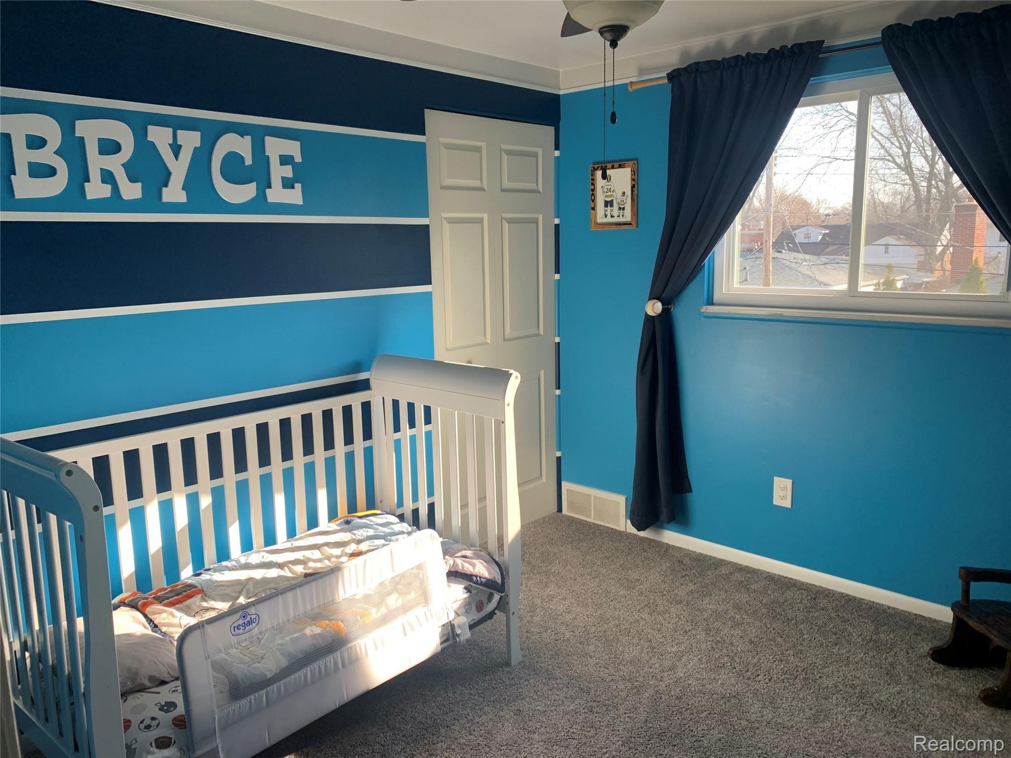 32180 Woody Road Fraser, MI 48026 - Photo 15 of 23 IMG-3742.jpg