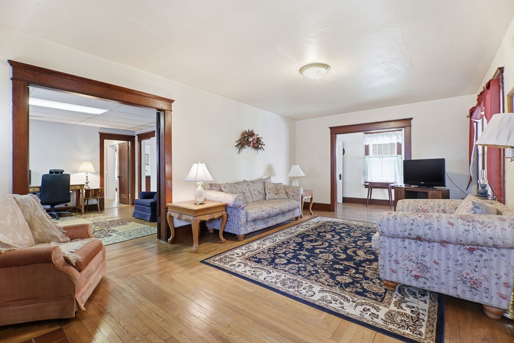 51 Trilby Avenue Chicopee, MA 01020 - Photo 20 of 42