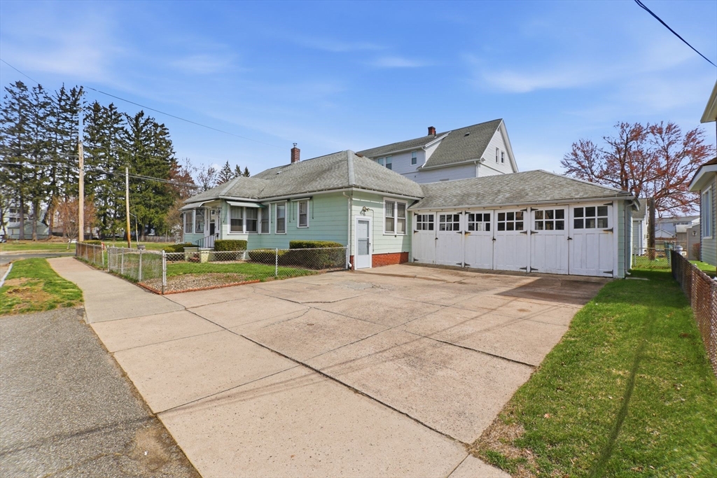 51 Trilby Avenue Chicopee, MA 01020 - Photo 2 of 42