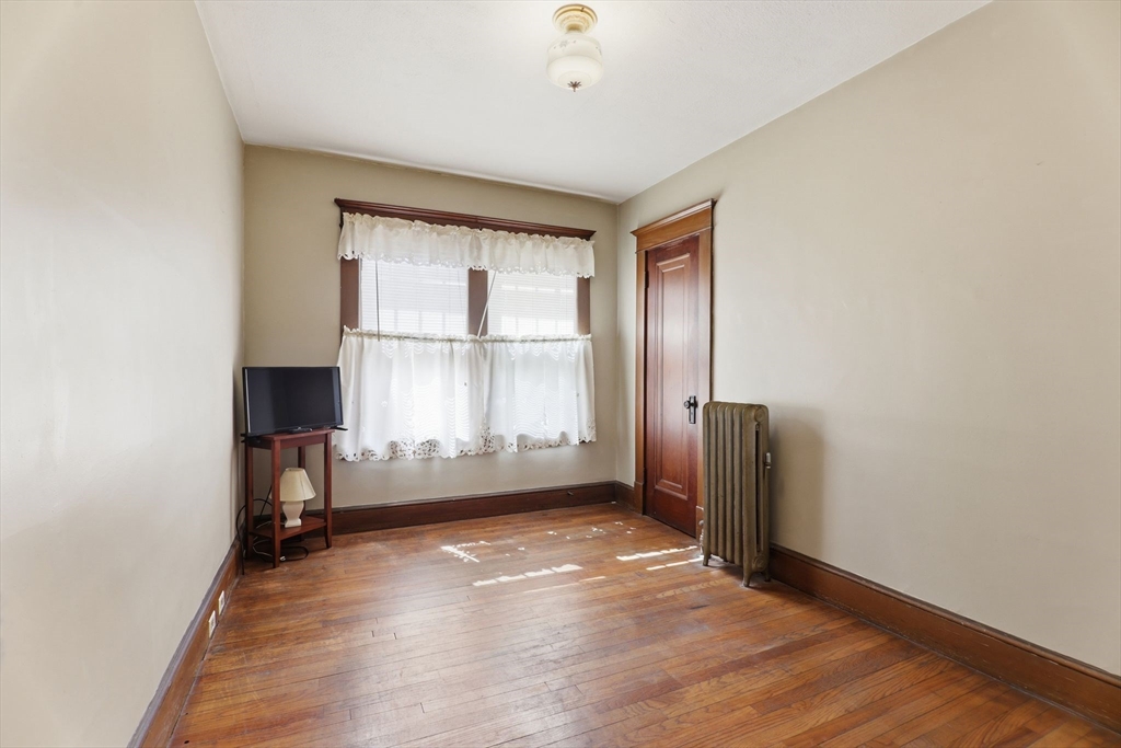 51 Trilby Avenue Chicopee, MA 01020 - Photo 28 of 42