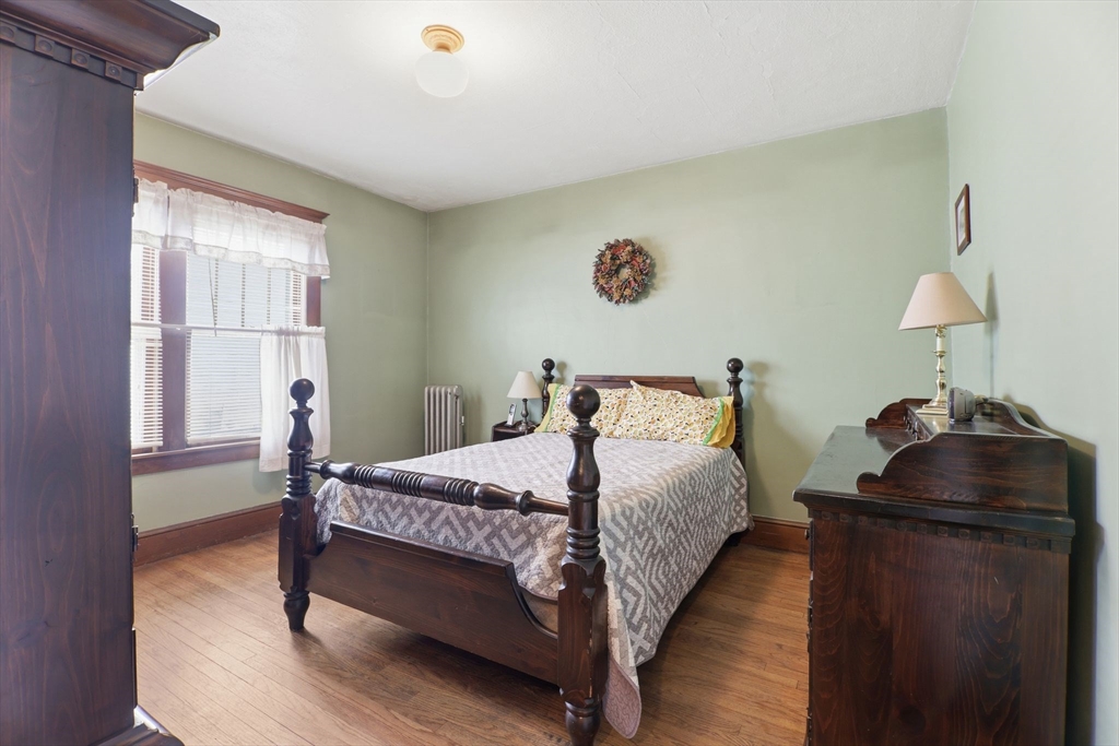 51 Trilby Avenue Chicopee, MA 01020 - Photo 32 of 42